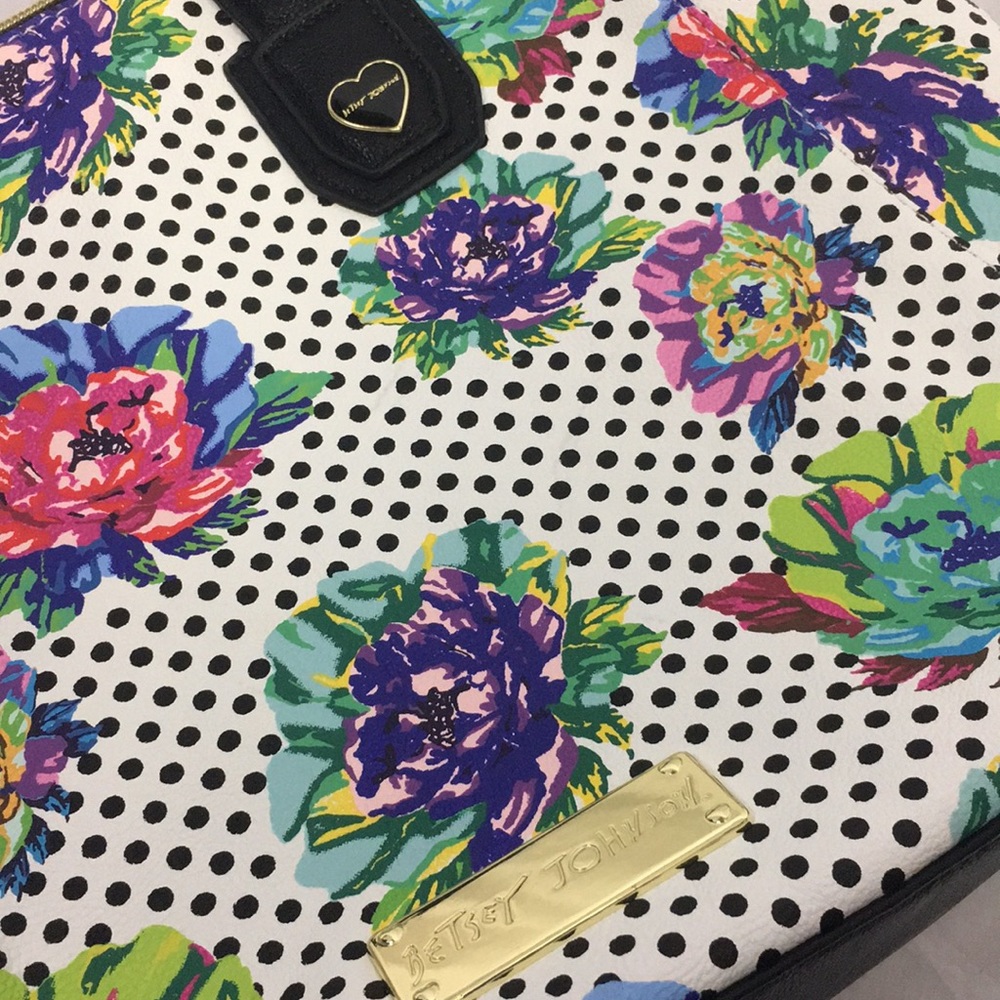 🎀Betsey Johnson Tote